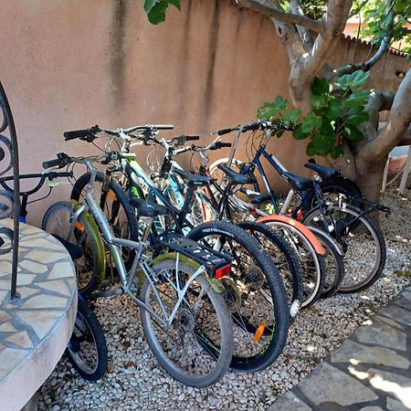 Le Clos D'Amandine Apartman Sallèles-dʼAude Kültér fotó